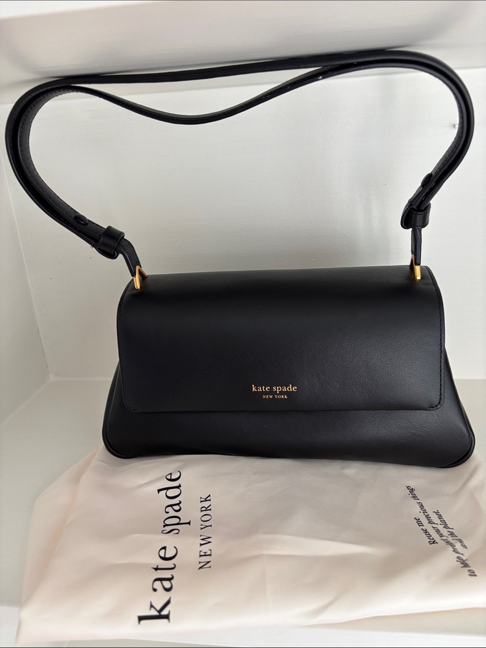 Kate spade leather bag with adjustable strap